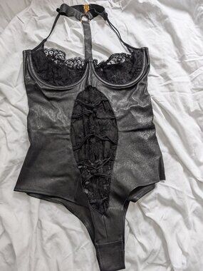 Agent Provocateur Soiree Black Lace Bodysuit Size 4